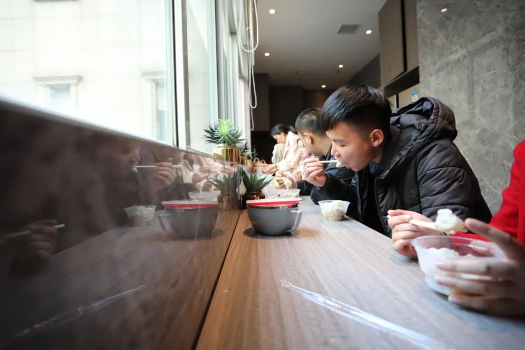 冬至丨溫暖如約而至，平安順遂！